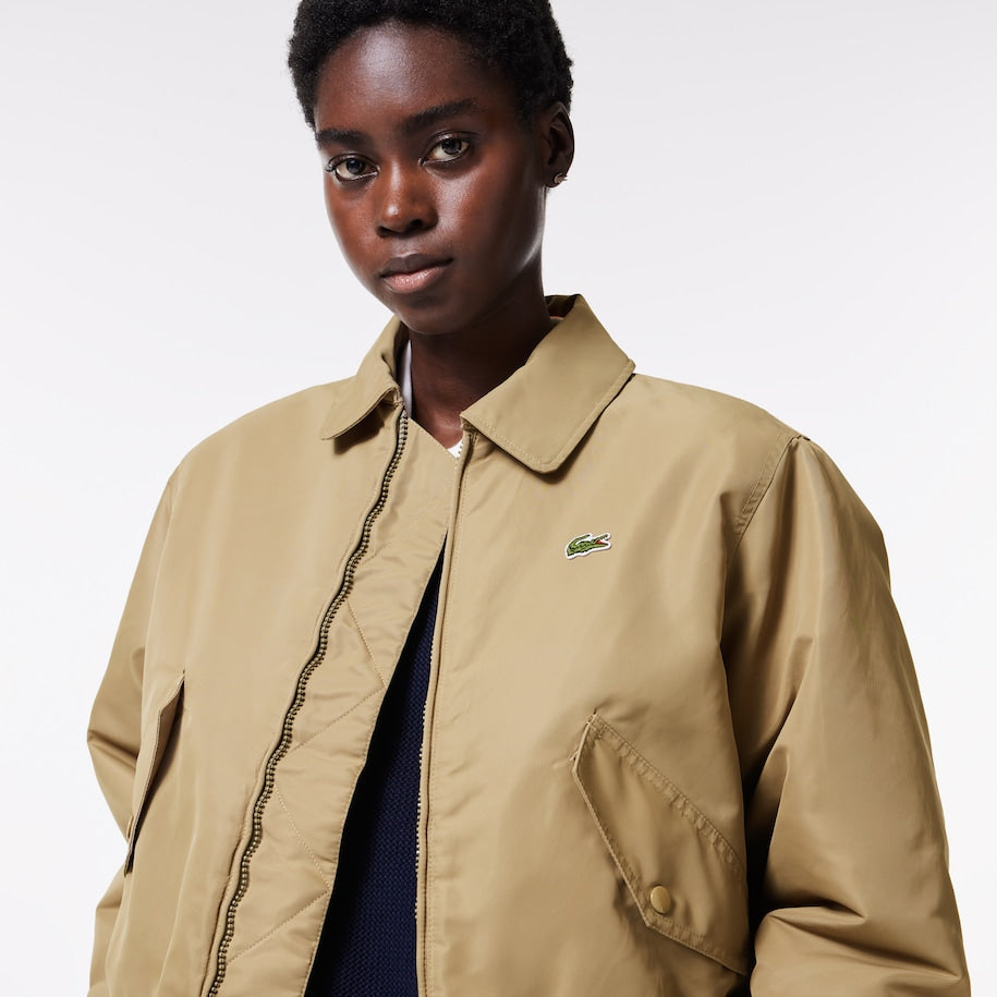 JAQUETA BOMBER OVERSIZED EM NÁILON COM LOGO ATRÁS