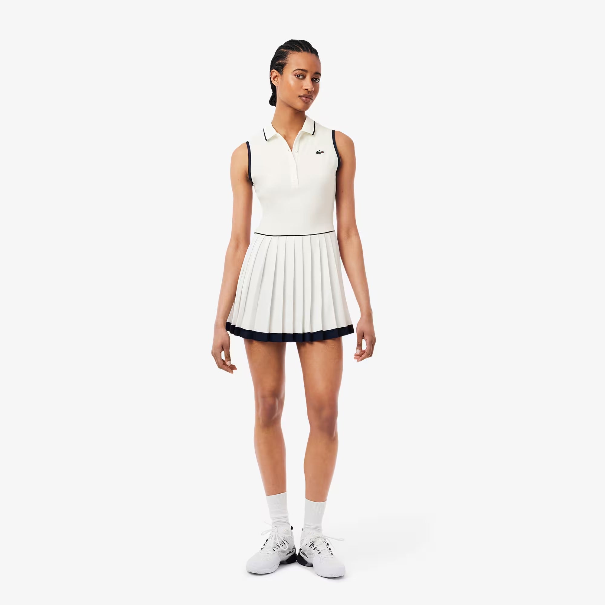 Vestido Feminino Curto com Saia Plissada e Shorts Avulso Sport