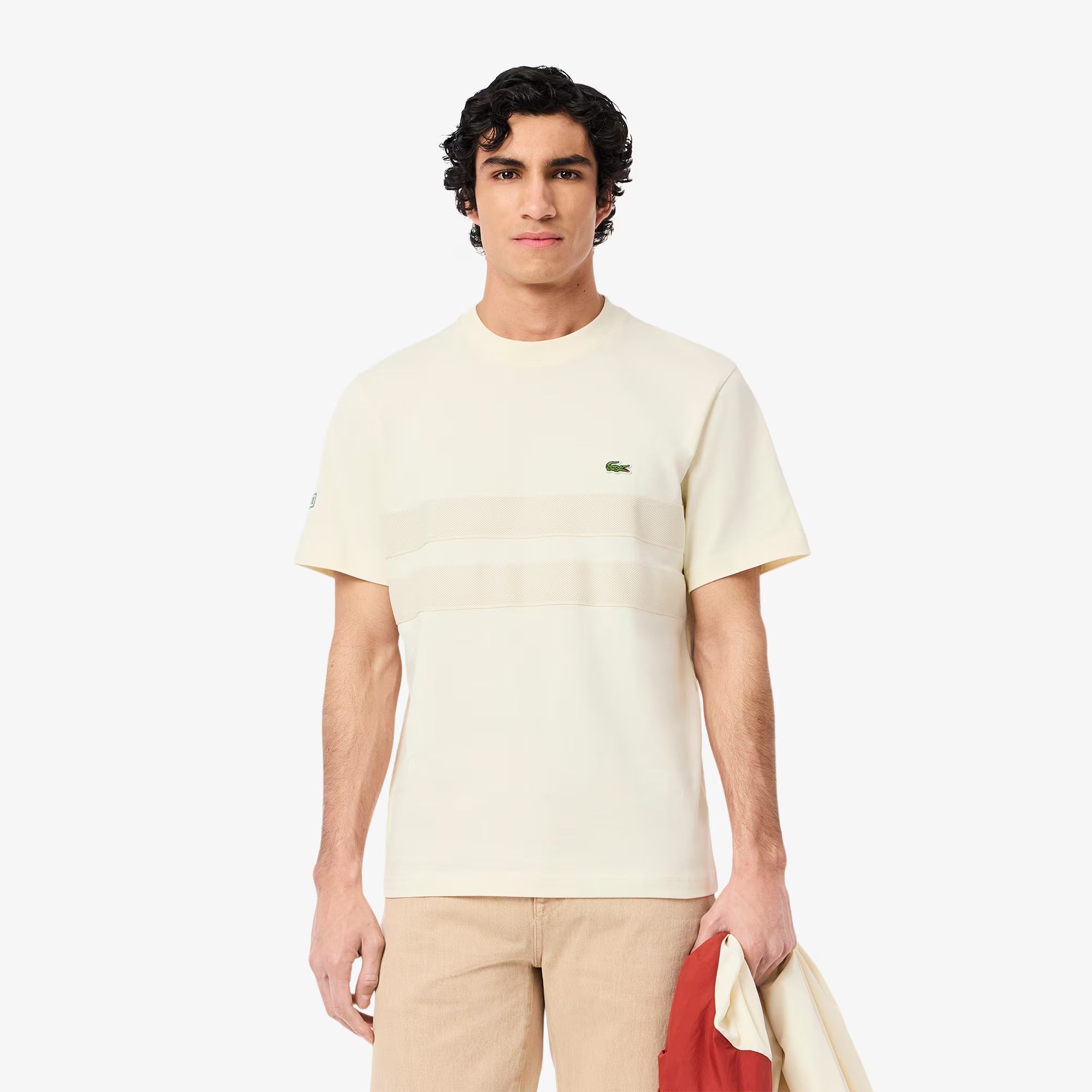 Camiseta Masculina Manga Curta em Modelagem Clássica